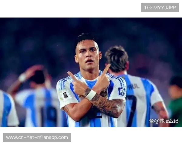 劳塔罗反击中完成低射，门将判断失误